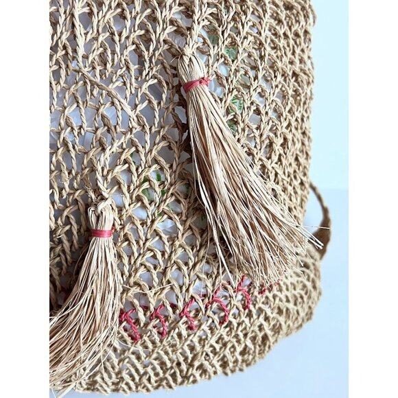 Easy Woven Iraca Backpack with Tassel Tie Closure main image 12